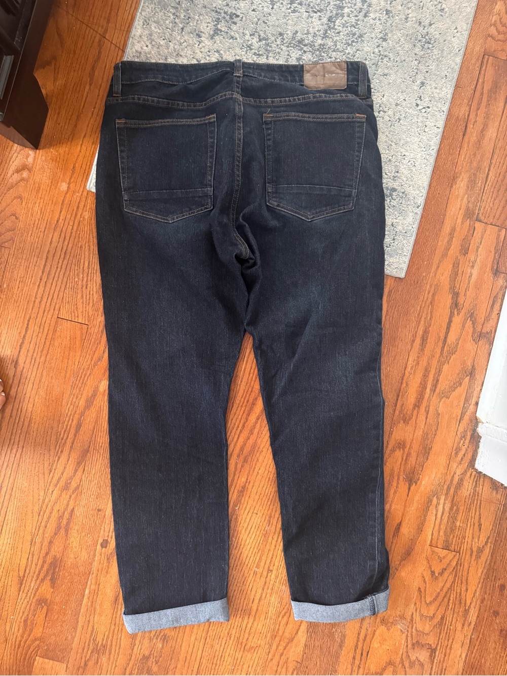 Men's Straight Dark Wash Jeans - Classic Straight Fit
